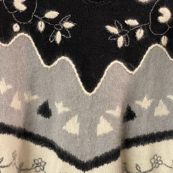 Vintage Carducci Black White sweater size M - Picture 2 of 10